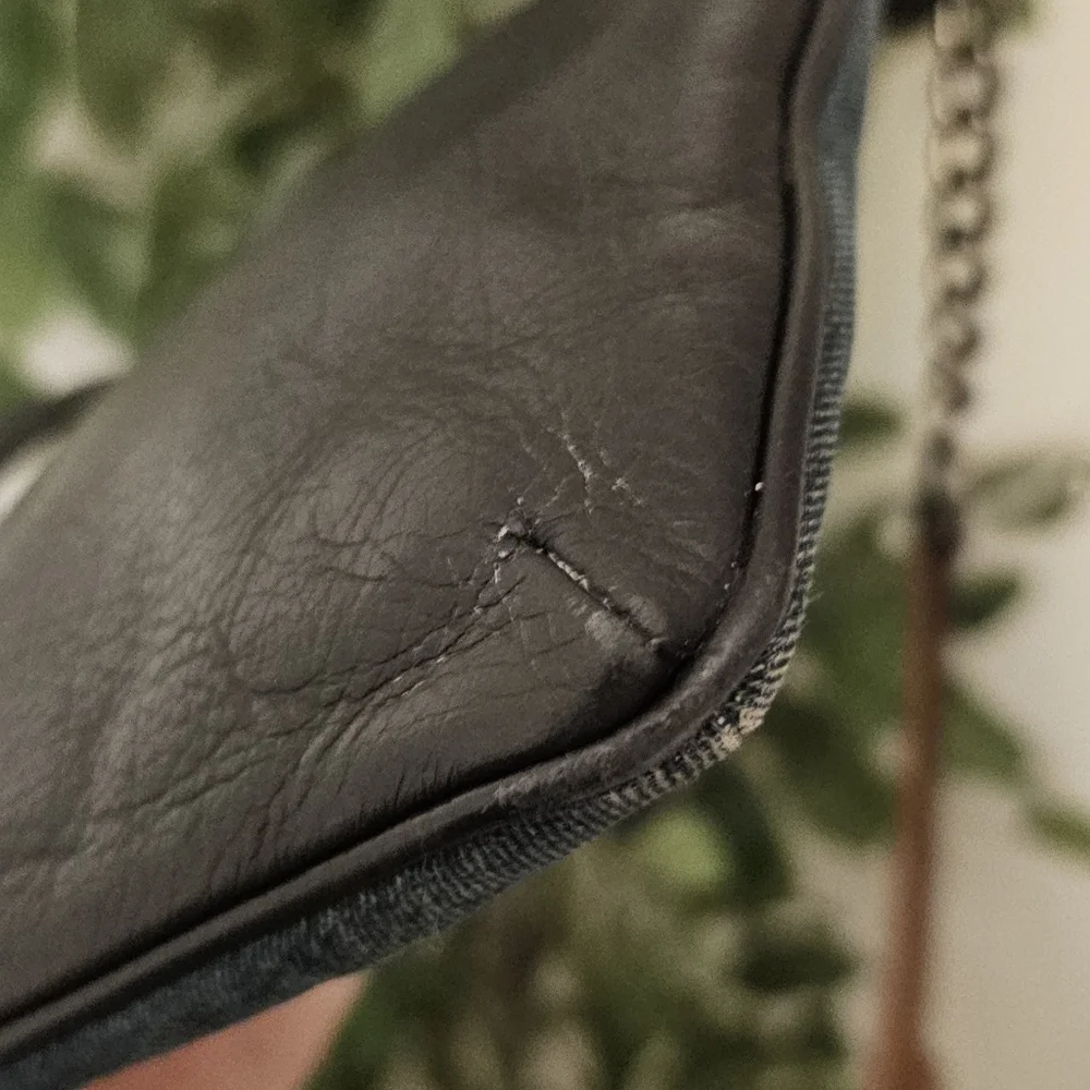 Coach Swagger Denim and Leather Swingpack with Gunmetal Hardware - Picture 11 of 12